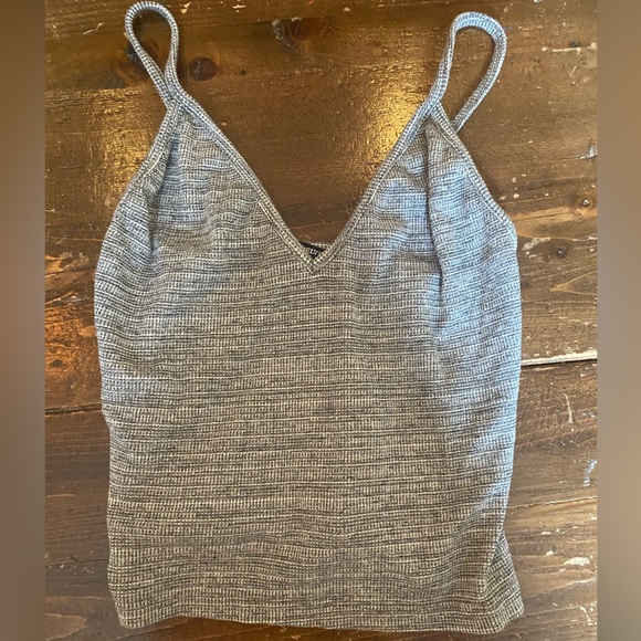BRANDY MELVILLE grey cropped tank top - Picture 5 of 7